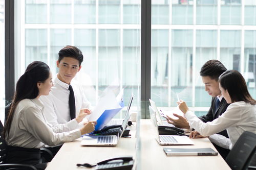 黎叔每日一思 新項目鍛煉與企業技術咨詢服務的深度關聯